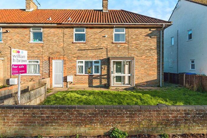 3 Bedroom End Of Terrace House For Sale In Hollingsworth Road, Lowestoft, NR32