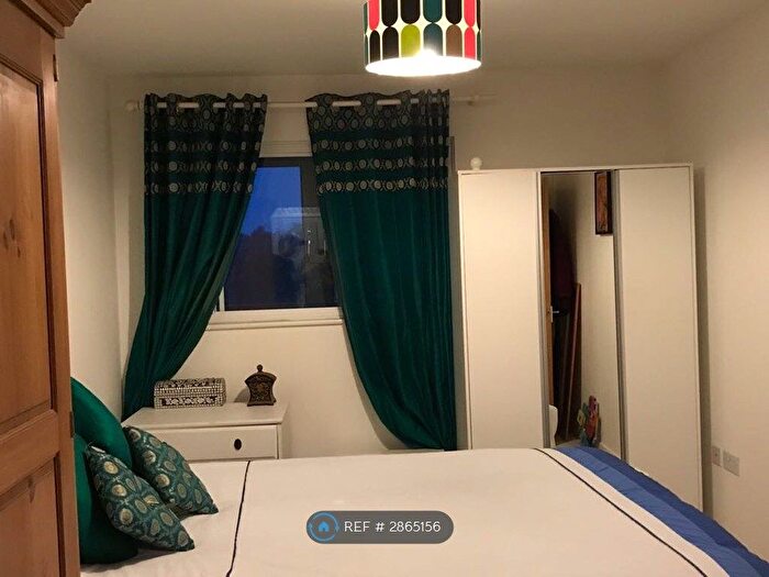 2 Bedroom Flat To Rent In Lewisham High Street, London, SE13