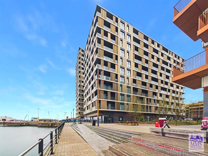 1 Bedroom Flat For Sale In Gillingham Gate Road, Chatham, ME4