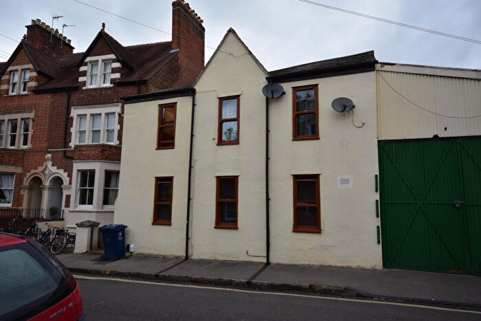 2 Bedroom Apartment To Rent In Longworth Road, Oxford, OX2