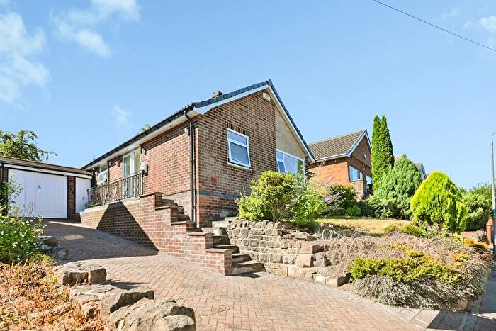 3 Bedroom Bungalow For Sale In Revesby Road, Nottingham, Nottinghamshire, NG5