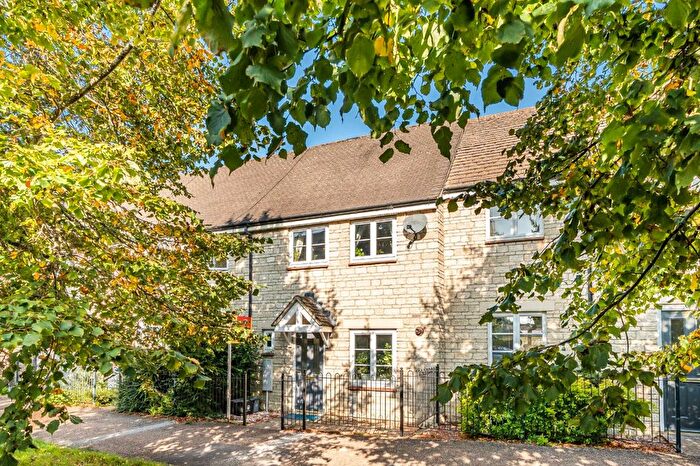 2 Bedroom Terraced House To Rent In Harvest Way, Witney, OX28