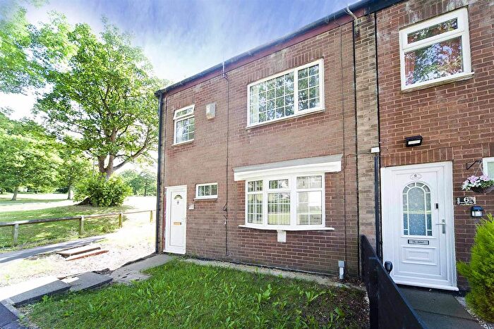 3 Bedroom End Terrace House For Sale In Brakespeare Place, Peterlee, SR8