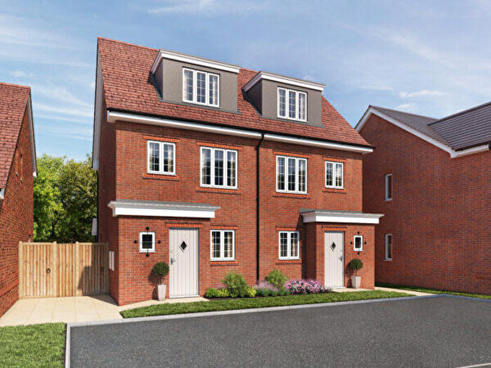 3 Bedroom Semi-Detached House For Sale In Lever Park Avenue, Horwich, Bolton, Greater Manchester, BL6