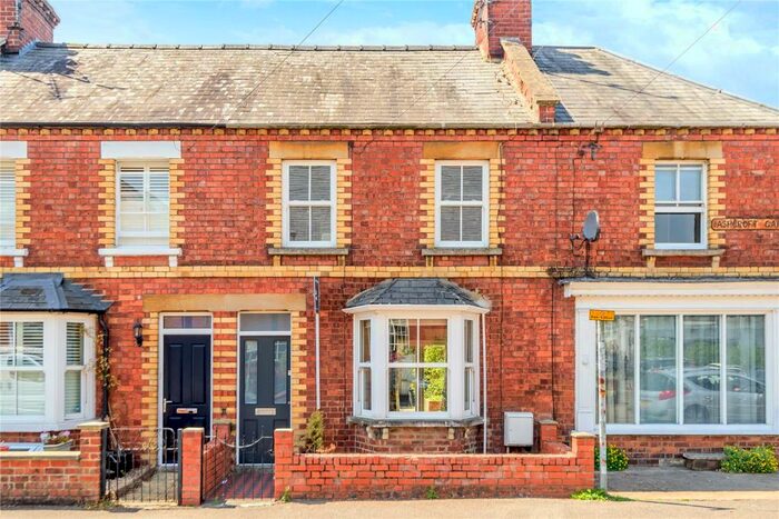 3 Bedroom Terraced House To Rent In Cirencester, Gloucestershire, GL7