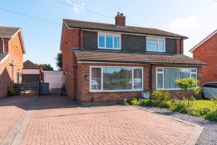 3 Bedroom Semi-Detached House For Sale In Blacklands Road, Benson, Wallingford, OX10