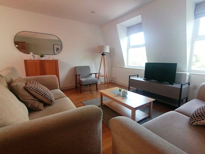 1 Bedroom Flat To Rent In Old Street, London, EC1V