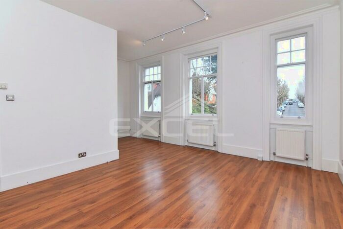 1 Bedroom Apartment To Rent In Glenmore Road, Belsize Park, London, NW3