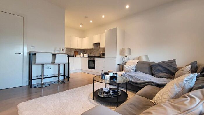 1 Bedroom Flat To Rent In Compass Court, The Boulevard, Cain Road, RG12