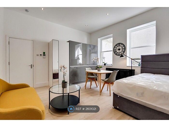 Studio To Rent In Gloucester Place, London, NW1