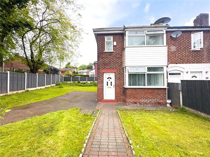 3 Bedroom Semi Detached House For Sale In Hazelbottom Road, Crumpsall, Manchester, M8