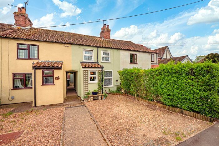 2 Bedroom Terraced House For Sale In Roughton Road, Kirkby-On-Bain, LN10