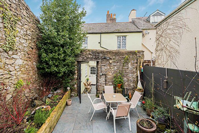 3 Bedroom End Terrace House For Sale In East Street, Newton Abbot, TQ12