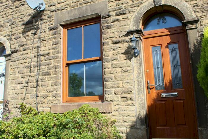 2 Bedroom Terraced House To Rent In Primrose Terrace, Glossop, SK13