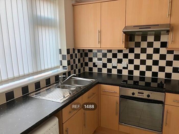 2 Bedroom Apartment To Rent In Danes Drive, Hessle, HU13