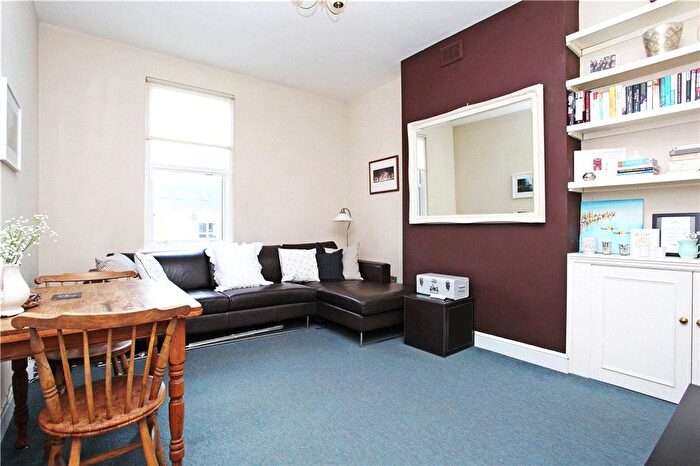 1 Bedroom Flat To Rent In Lysias Road, Clapham South, SW12