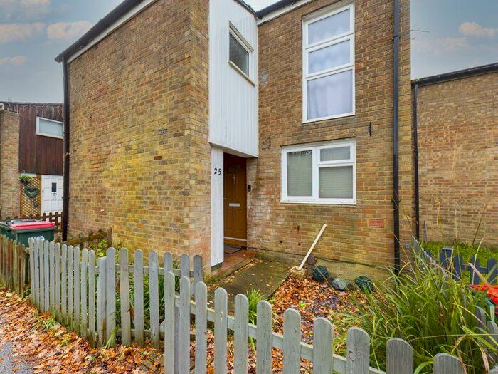 3 Bedroom Terraced House To Rent In Foxglove Walk, Crawley, RH11