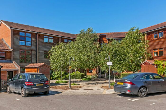 1 Bedroom Flat To Rent In Tilden Road, Compton, Winchester, SO21