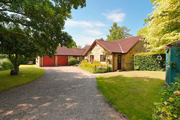 4 Bedroom Detached Bungalow For Sale In Abbey Road, Knaresborough, HG5