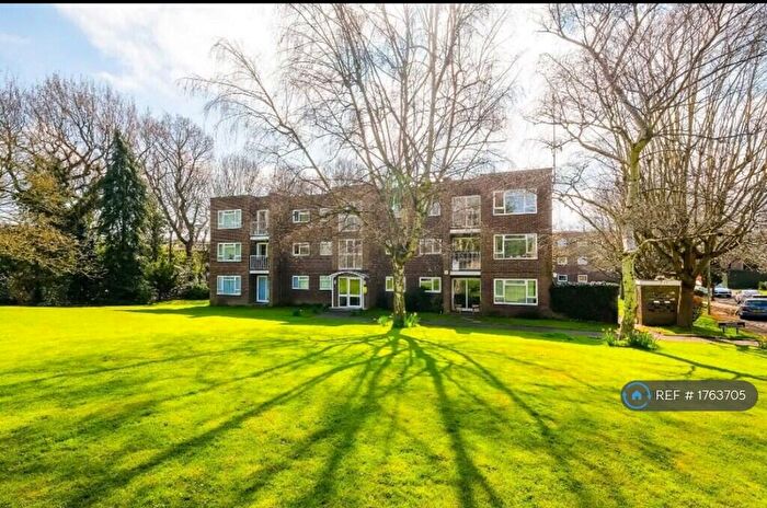 2 Bedroom Flat To Rent In Malcolm Way, London, E11