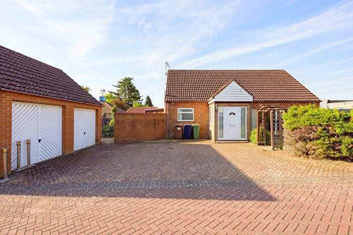 2 Bedroom Detached House For Sale In Kingswood Park, Wisbech, Cambridgeshire, PE13