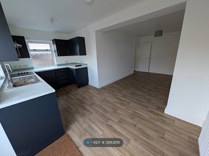3 Bedroom Semi-Detached House To Rent In Lancaster Road, Southampton, SO16