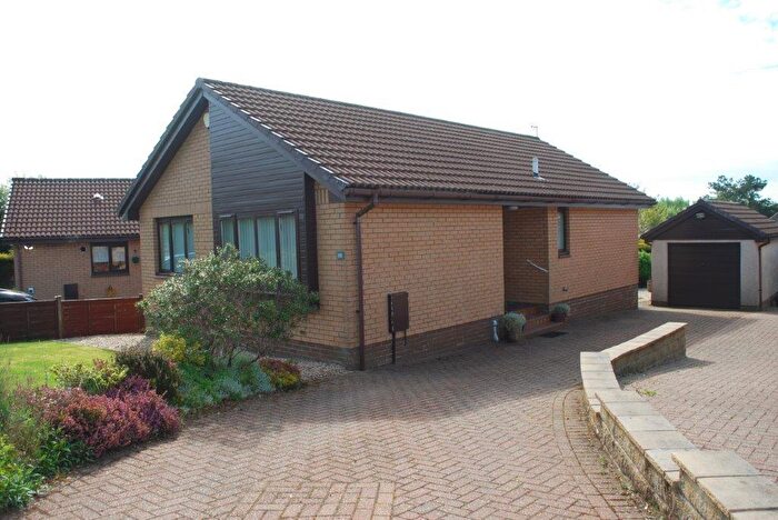 2 Bedroom Bungalow For Sale In Dunrobin Crescent, Stewartfield, East Kilbride, G74