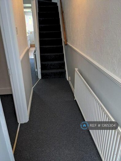 2 Bedroom Terraced House To Rent In Prospect Hill, Swindon, SN1