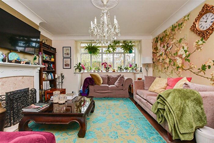 4 Bedroom Semi-detached House For Sale In Canterbury Road, Westbrook, Margate, Kent, CT9