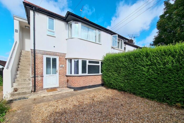 1 Bedroom Maisonette To Rent In Canterbury Avenue, Slough, SL2