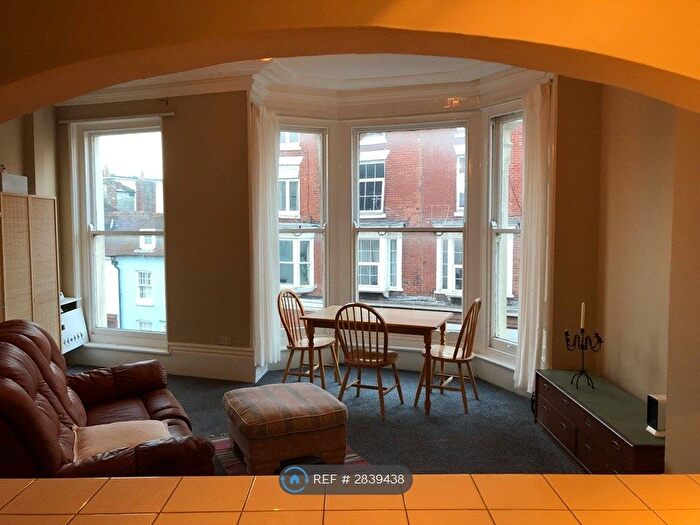 1 Bedroom Flat To Rent In Kent Road, Portsmouth, PO5