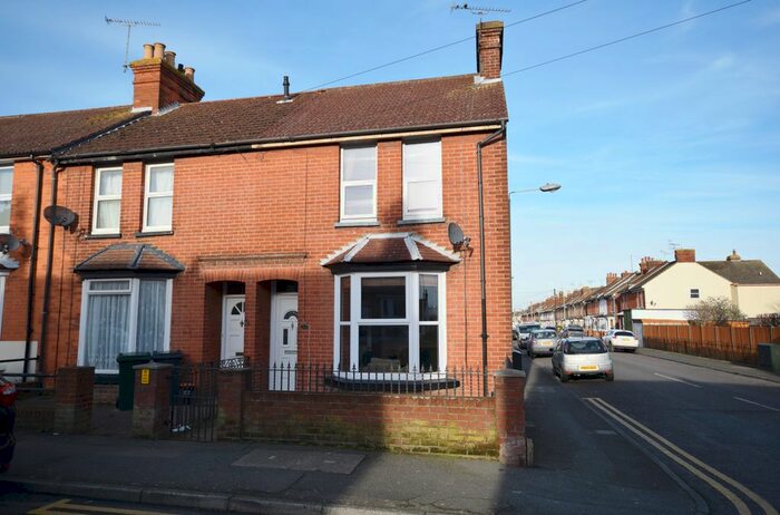 3 Bedroom End Of Terrace House To Rent In Bond Road, Ashford TN23