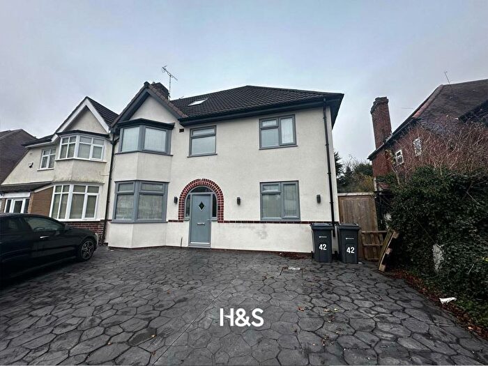 9 Bedroom Semi-Detached House To Rent In Wycome Road, Birmingham, B28
