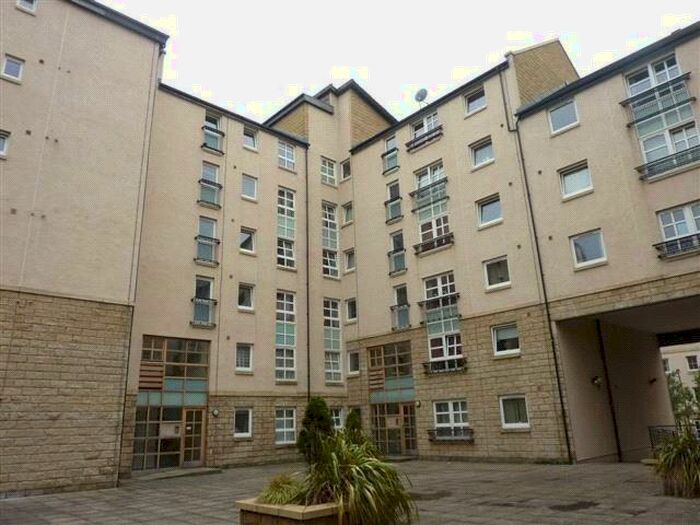 2 Bedroom Flat To Rent In Springfield Street, Leith, Edinburgh, EH6