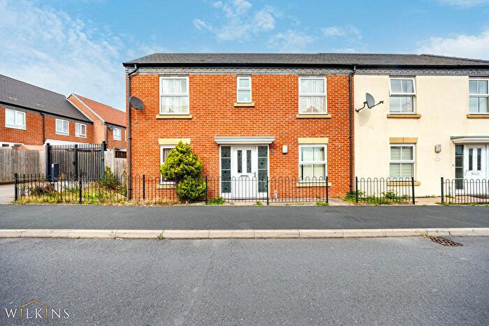 2 Bedroom Semi-Detached House For Sale In Tulip Tree Road, Nuneaton, Warwickshire, CV10