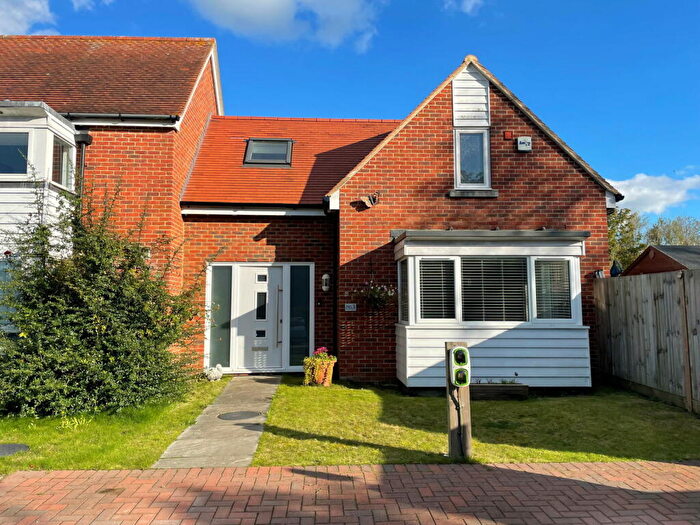 3 Bedroom End Of Terrace House For Sale In Hermitage Lane, Boughton Monchelsea, Kent, ME17