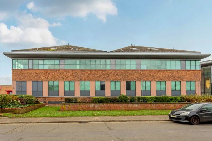 Studio To Rent In Slough, Berkshire, SL1