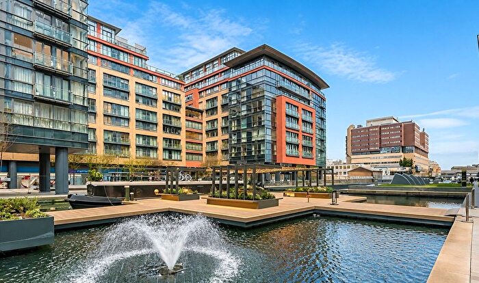 4 Bedroom Flat To Rent In Merchant Square, Paddington, London, W2