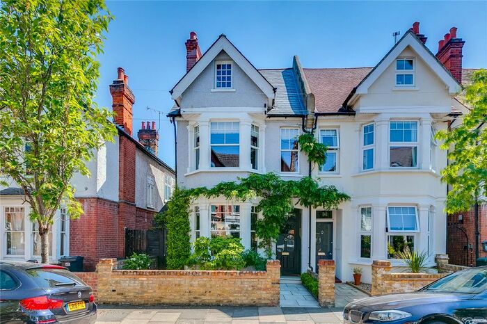 4 Bedroom Semi Detached House To Rent In Elm Road, Palewell, SW14