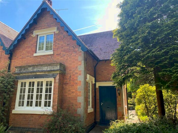 2 Bedroom Semi-Detached House To Rent In Babworth, Retford, DN22
