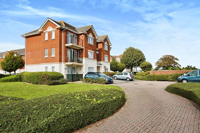 2 Bedroom Flat For Sale In Malborough Court, Heritage Way, Gosport, Hampshire, PO12