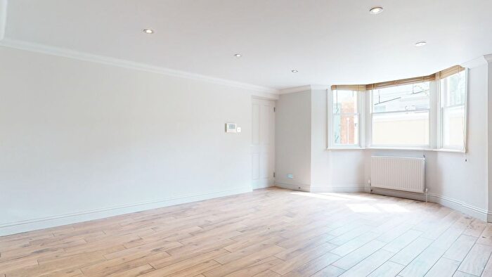 2 Bedroom Flat To Rent In Buckingham Street, City Centre, Brighton, BN1