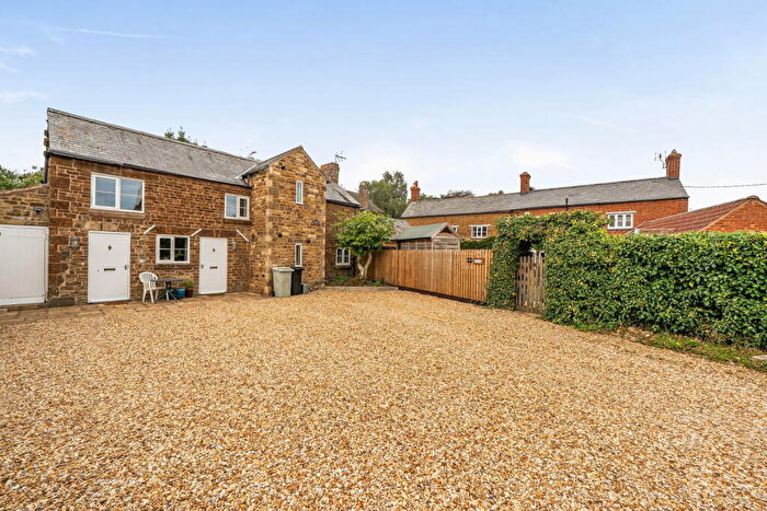 1 Bedroom Flat For Sale In Flat, Bridge Street, Langham, LE15