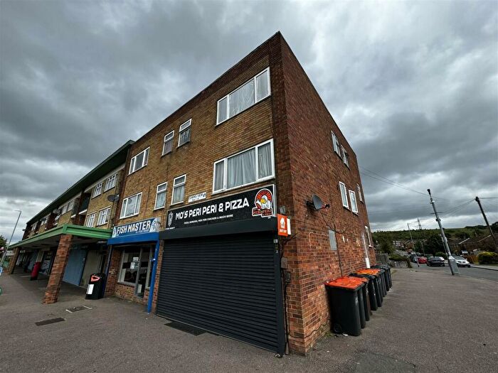 1 Bedroom Flat For Sale In Flat Mayfield Road, Dunstable, LU5