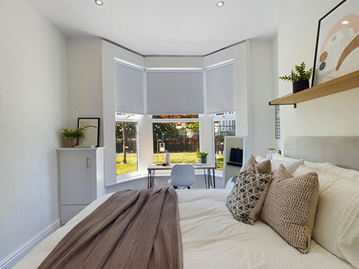 5 Bedroom Flat To Rent In Hall Lane, Liverpool, L7
