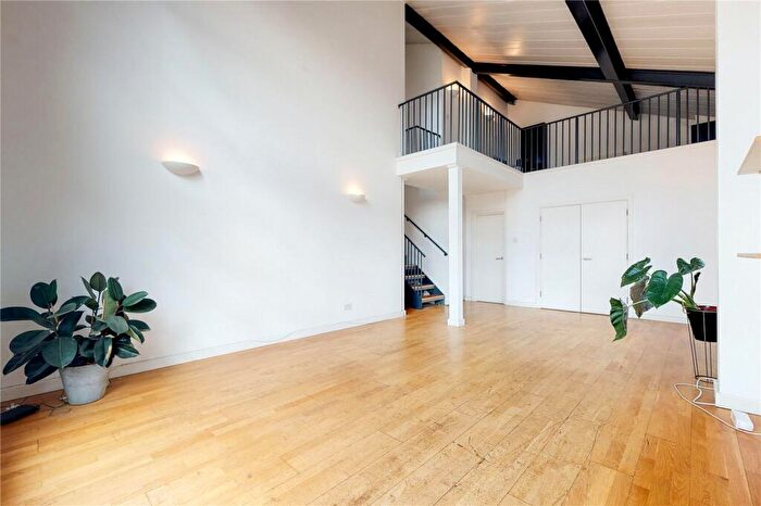 2 Bedroom Penthouse To Rent In Drysdale Street, Shoreditch, London, N1