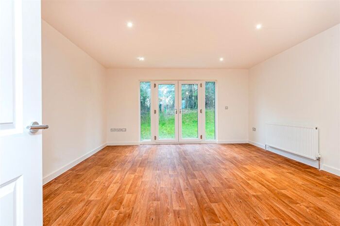 4 Bedroom Semi-Detached House To Rent In Northcote Drive, Monks Eleigh, IP7