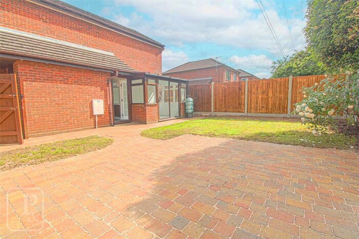 2 Bedroom Maisonette To Rent In Poppy Gardens, Colchester, Essex, CO2