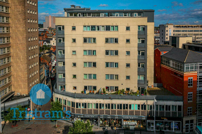 2 Bedroom Penthouse To Rent In Loxley Court, City Centre, NG1