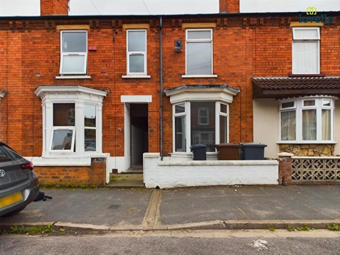 2 Bedroom House To Rent In Kirkby Street, Lincoln, LN5